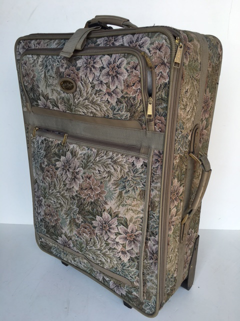 SUITCASE, Large Tapestry w Grey Trim